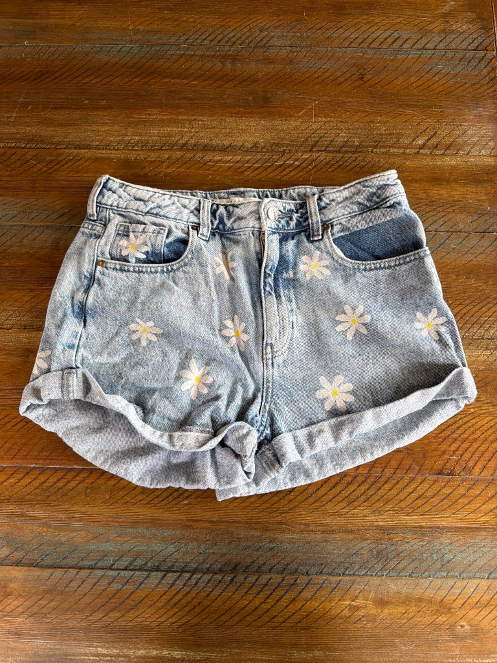 Women’s Pacsun Denim Shorts Daisy Floral Print Jean Size 28